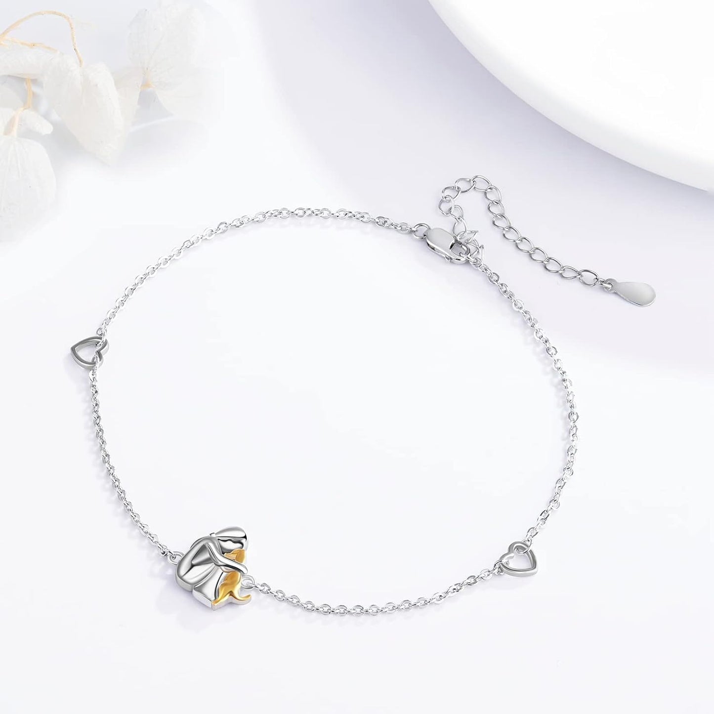 Lola™ - Bracelet with Dog Icon