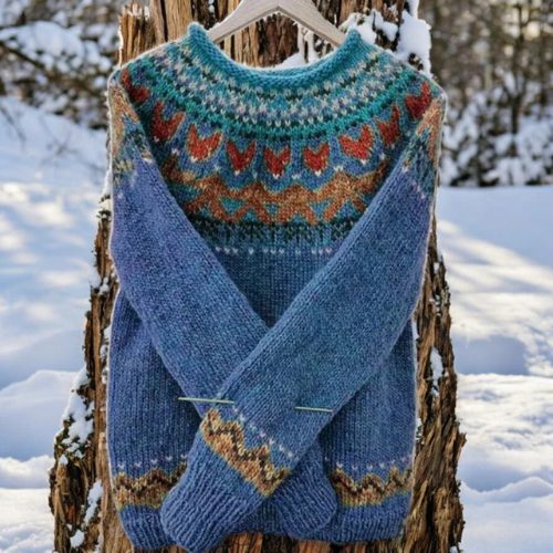 Imogen – Sweater and Knitwear with Traditional Pattern