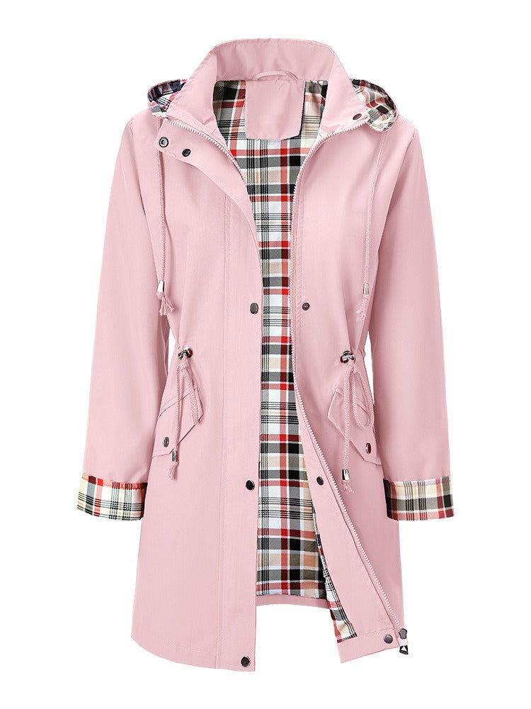 NOOR™ | Women's rain jacket with total protection and modern elegance for everyday use