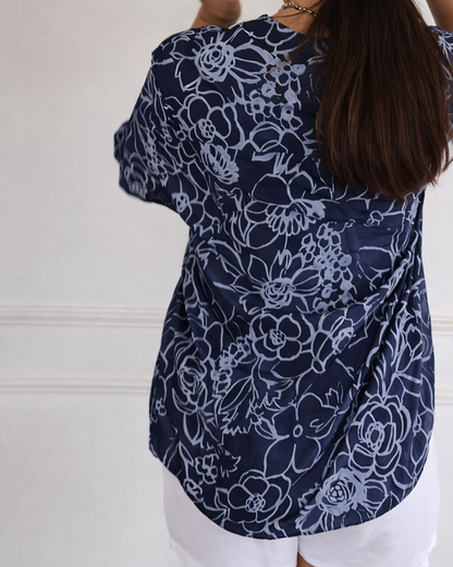 Camila | Elegant Blouse with Pocket