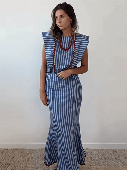 ELIANA | Modern Long Dress with Structured Shoulders for Confidence and Sculptural Fit