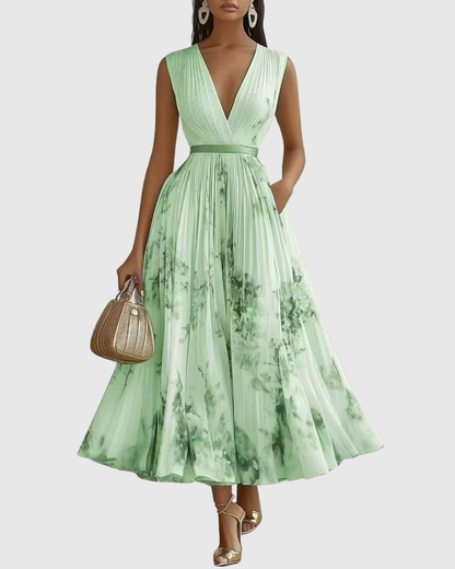 ROWELLA | Elegant Pleated Maxi Dress