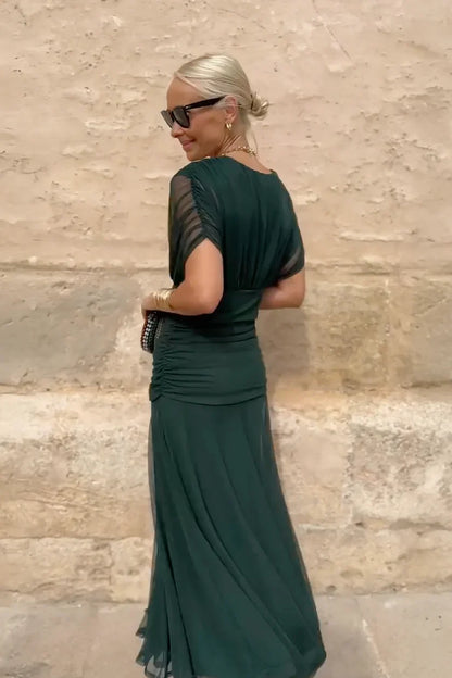 ISABELLA | Elegant Maxi Dress with Flattering Waist and Timeless Class