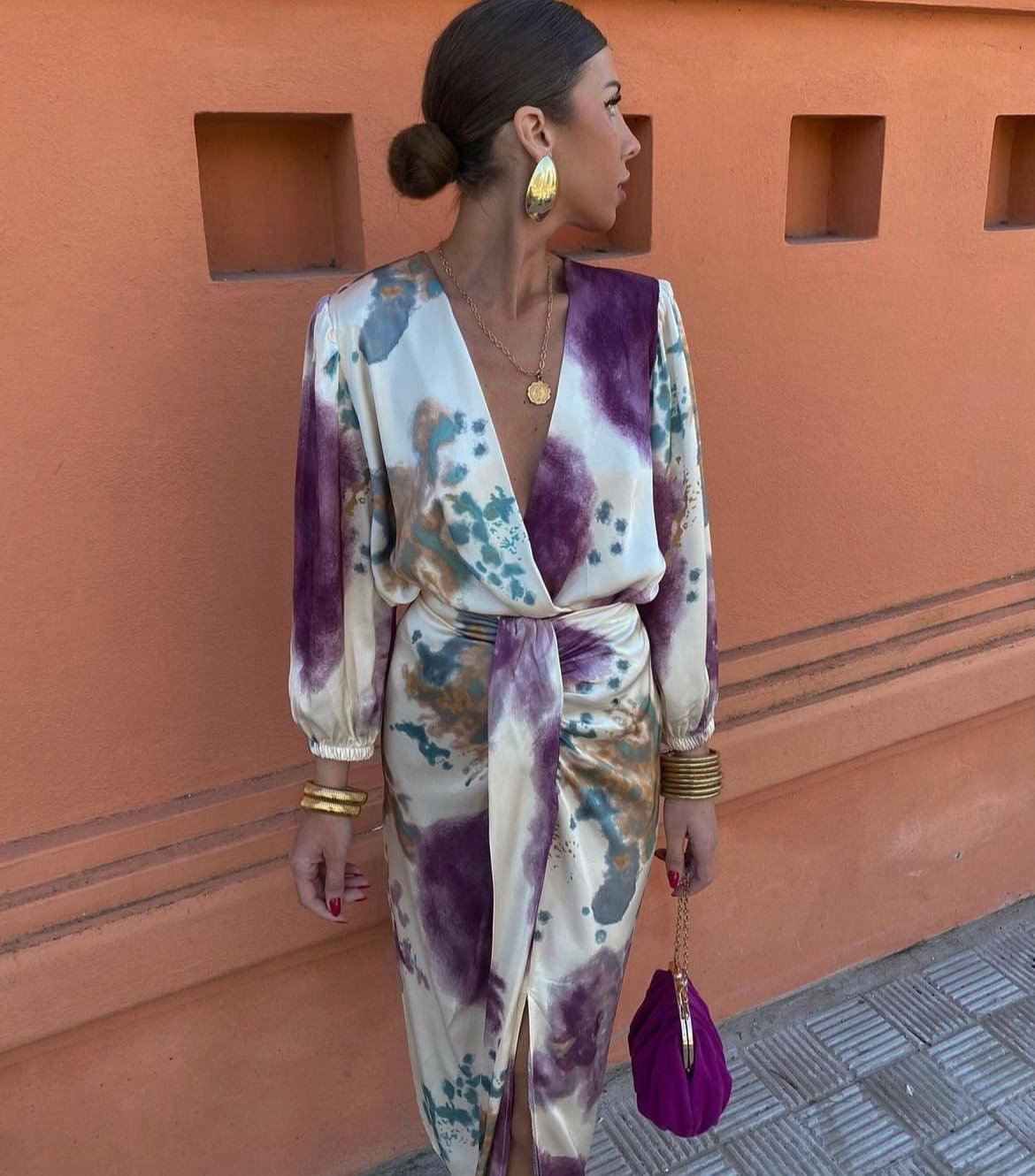Valerie | Crossed Dress with V-Neck