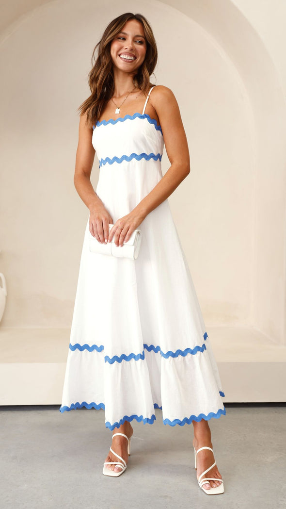 CLARA | LONG DRESS THAT ACCENTS SUMMER FEMININITY
