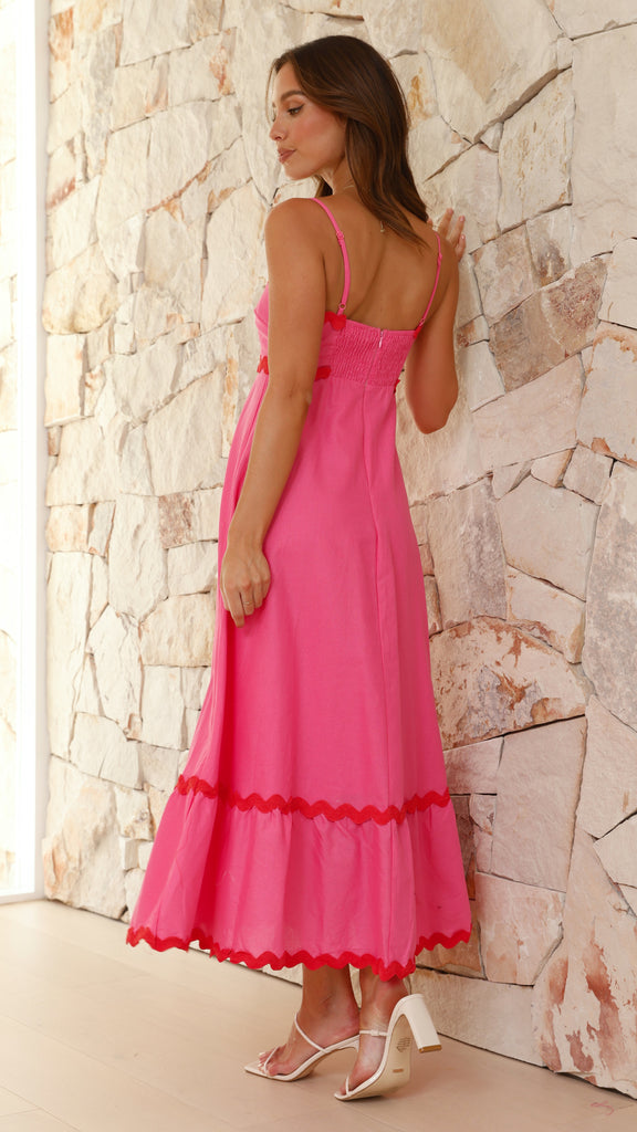 CLARA | LONG DRESS THAT ACCENTS SUMMER FEMININITY