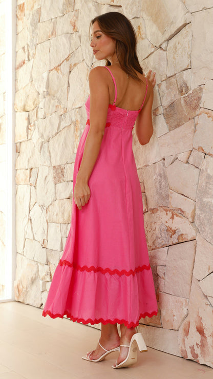 CLARA | LONG DRESS THAT ACCENTS SUMMER FEMININITY