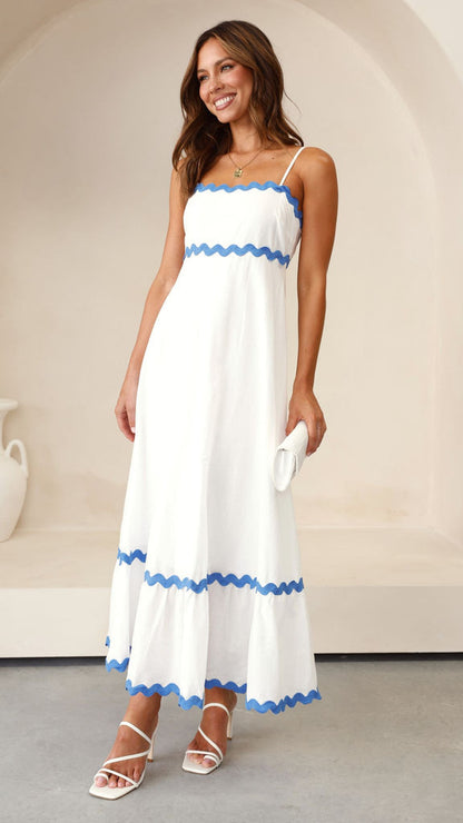 CLARA | LONG DRESS THAT ACCENTS SUMMER FEMININITY