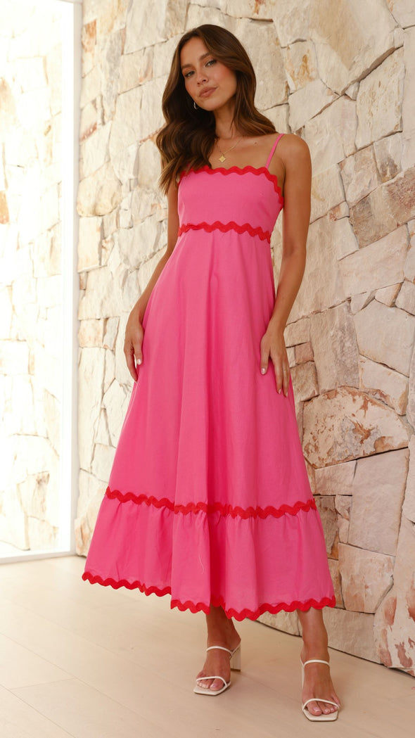 CLARA | LONG DRESS THAT ACCENTS SUMMER FEMININITY