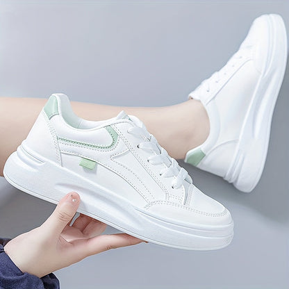 Chic White Sneakers Lightweight Comfort