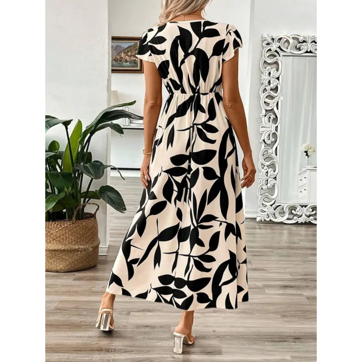 CLARA | Floral Maxi Dress with Wrap V-Neckline for Elegant Everyday Wear