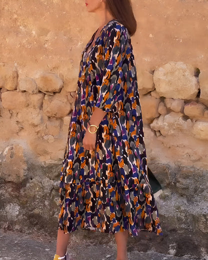 VIOLETTA | Long V-Neck Dress with Retro Pattern and Elegant Comfort for Every Moment