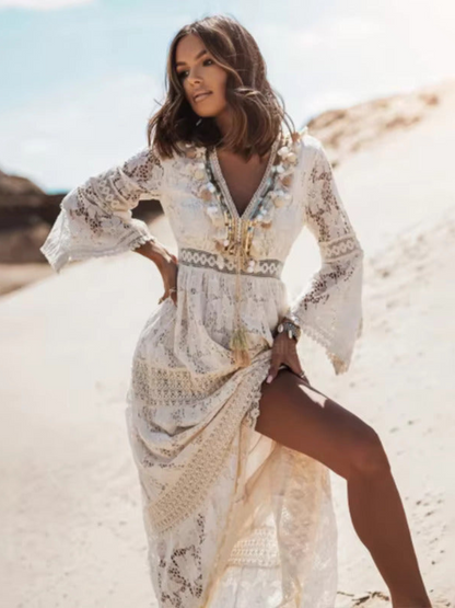 RAFFAELLA | Elegant Long Dress with Flattering Fit and Refined Style for Special Occasions