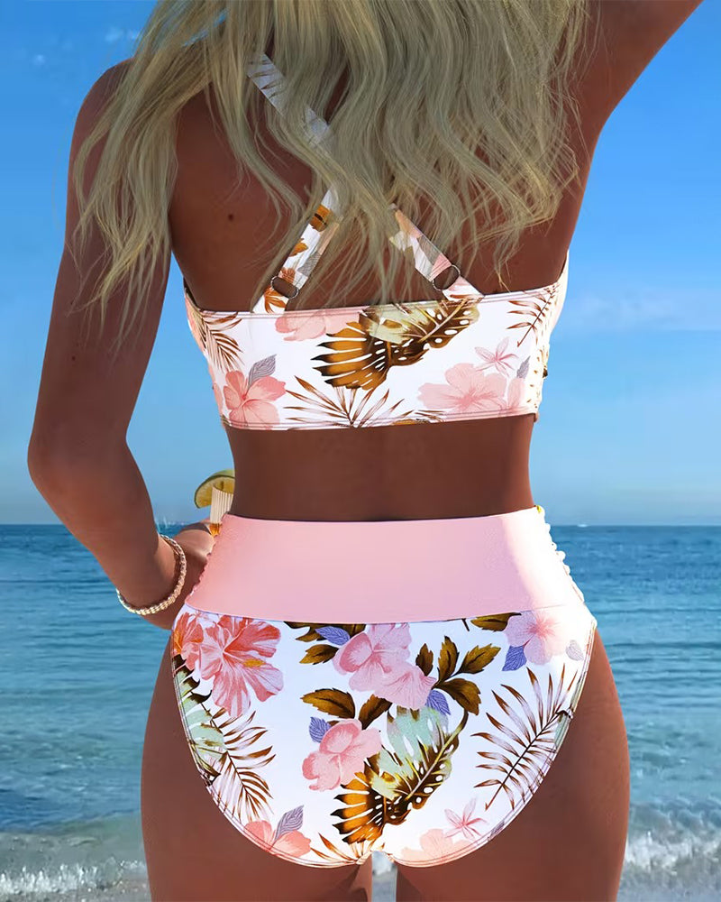 Bikini with contrasting floral print and split