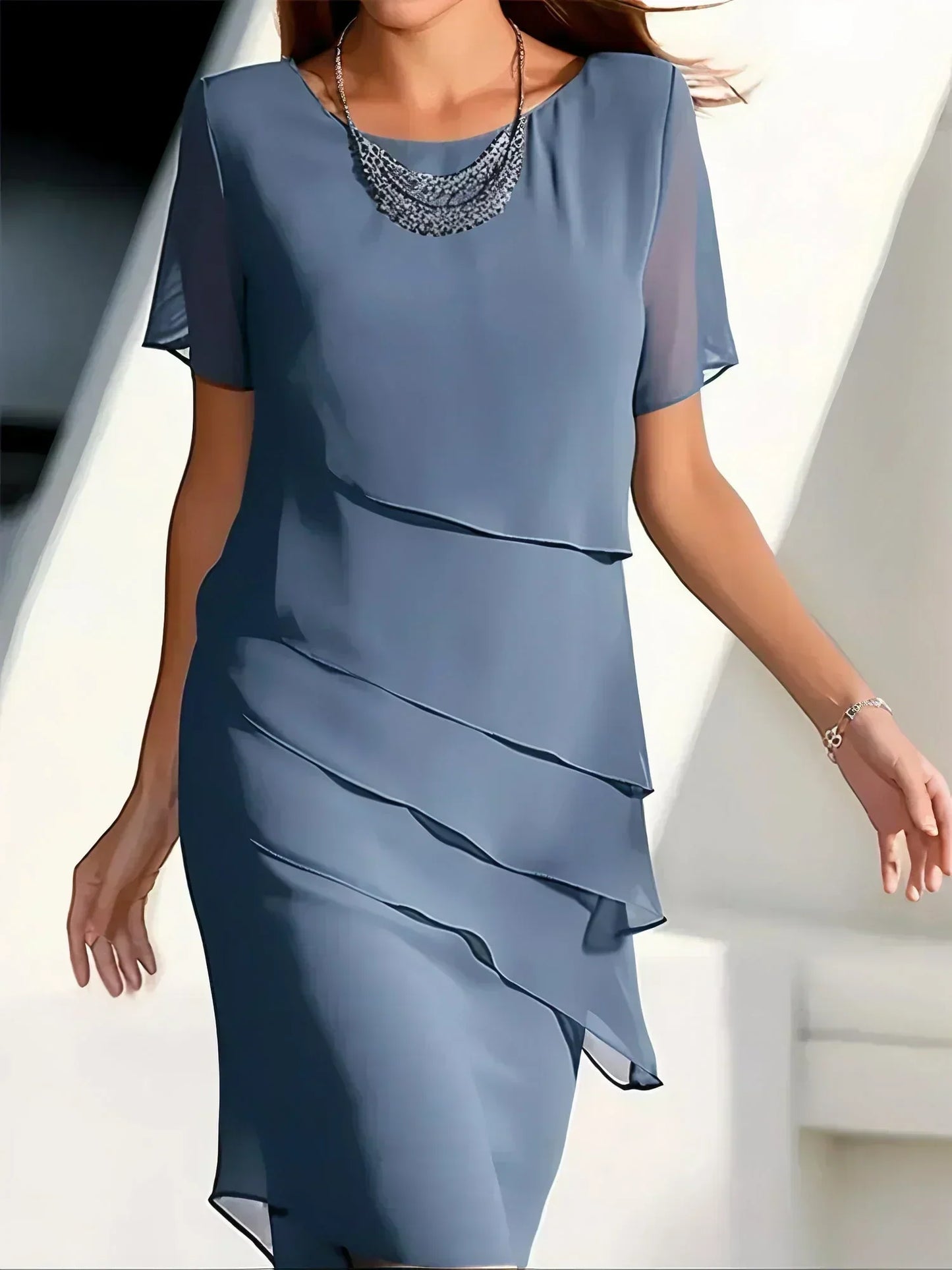NOORÉ | Elegant Dress with Flattering Layering