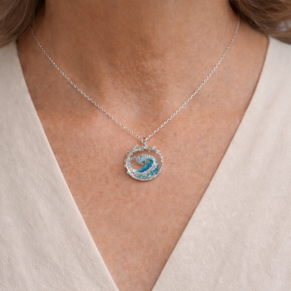 Mila | Necklace with Ocean Wave for Timeless Elegance and Daily Refinement