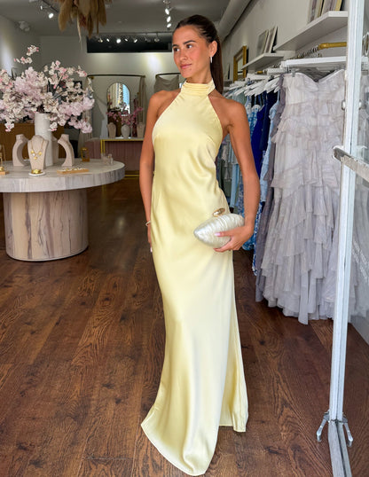 ZEYNEP | Elegant Satin Maxi Dress with Halter Neckline