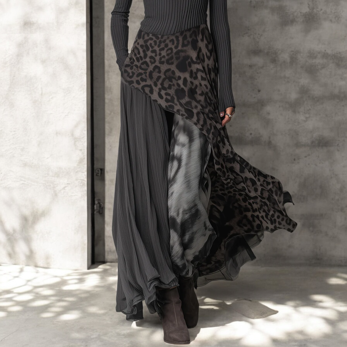 NKEM™ | Long Dress with Elegant Leopard Print and Flattering Flow