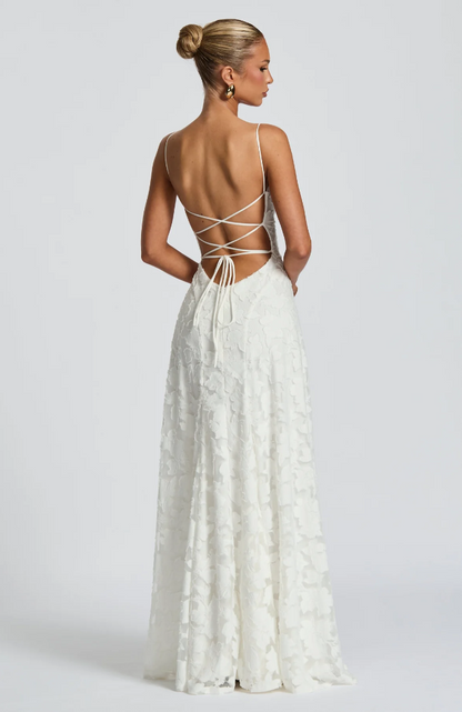 SOFIA | Elegant Lace Maxi Dress
