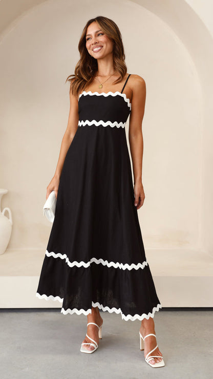 CLARA | LONG DRESS THAT ACCENTS SUMMER FEMININITY