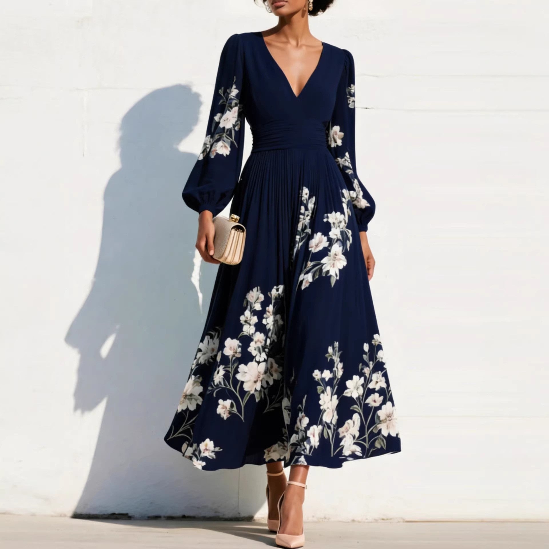 Aurelia | Midi Dress with V-Neck