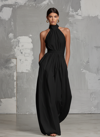 Elegant white woven jumpsuit, sleeveless, with halter neck