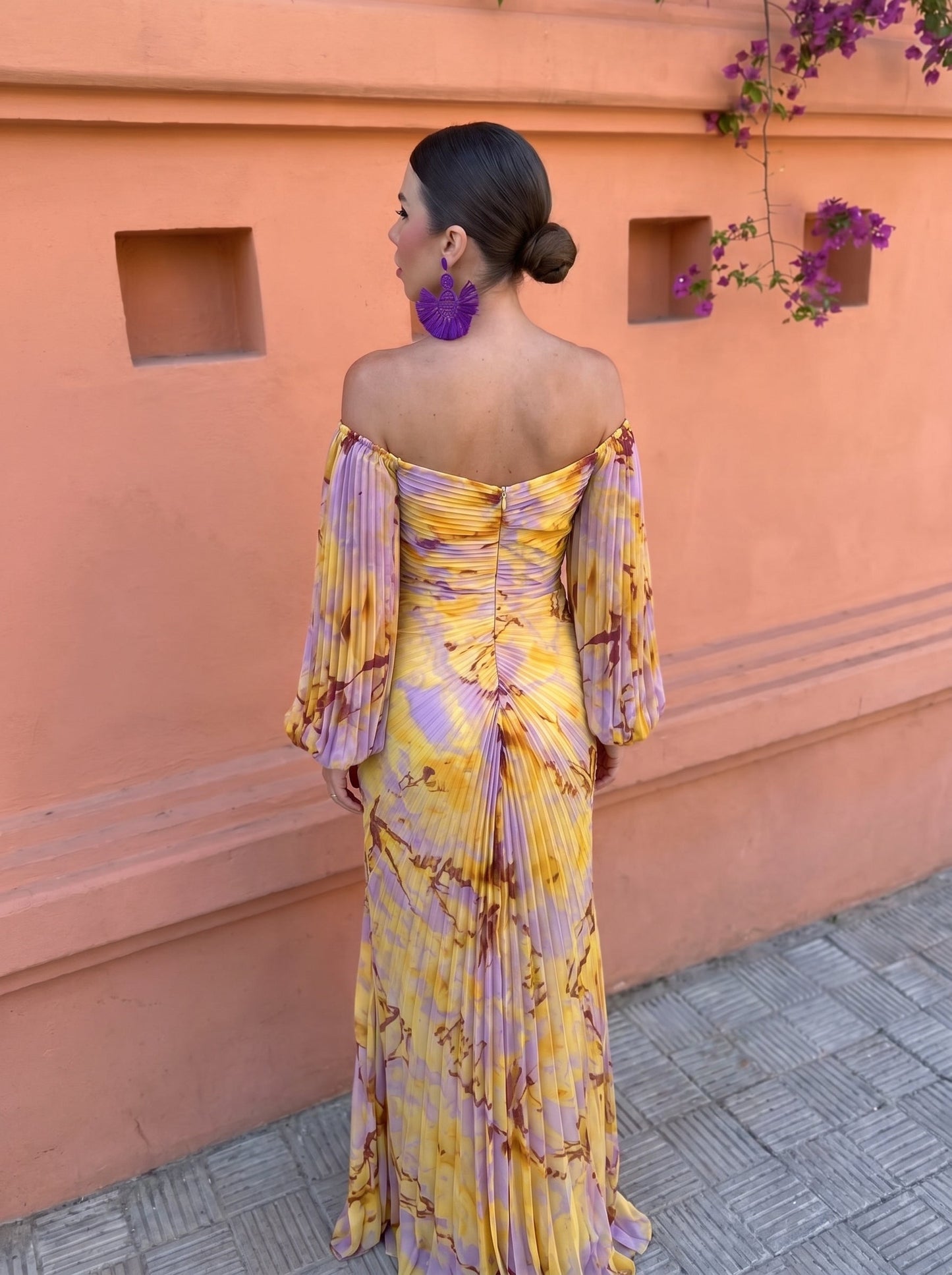 Kristine — Elegant Dress with V-Neck