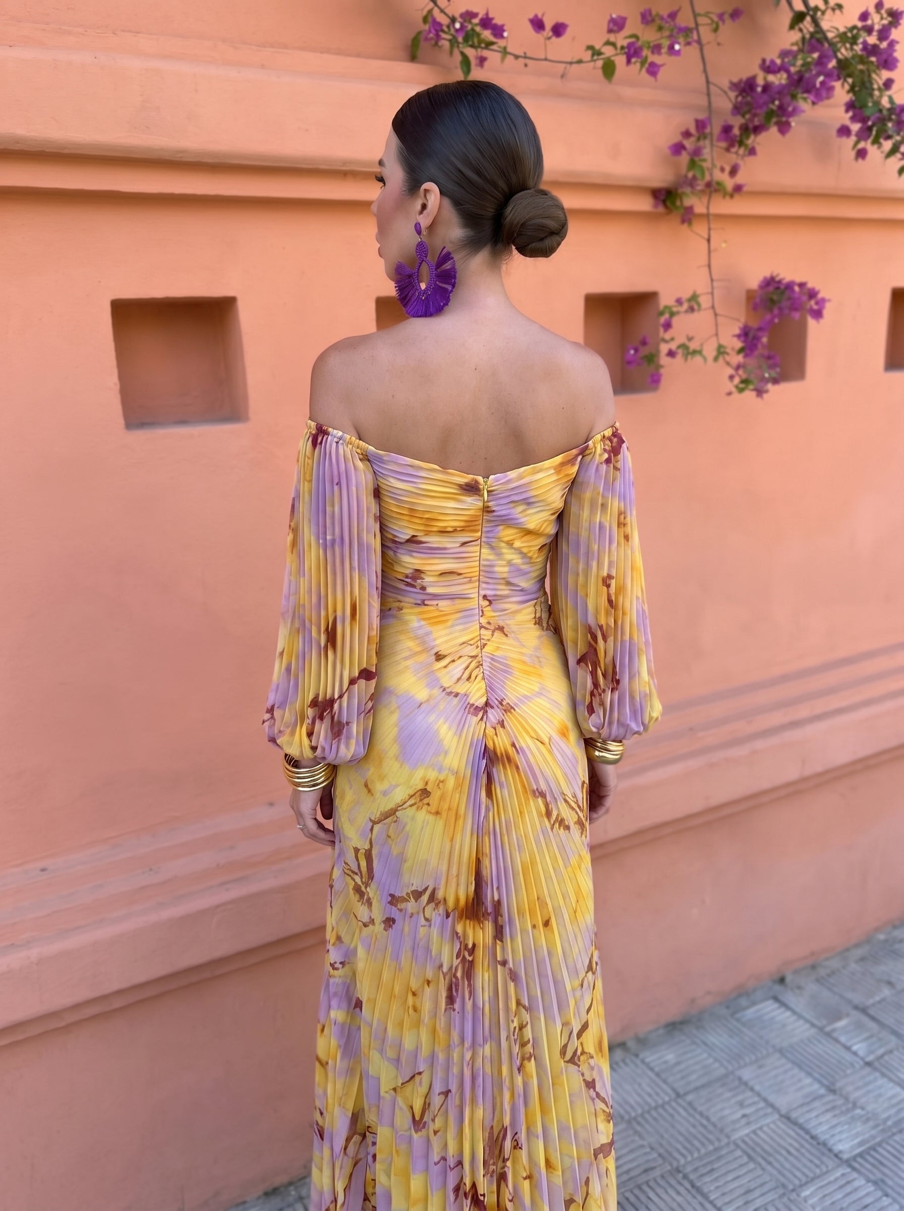 Kristine — Elegant Dress with V-Neck