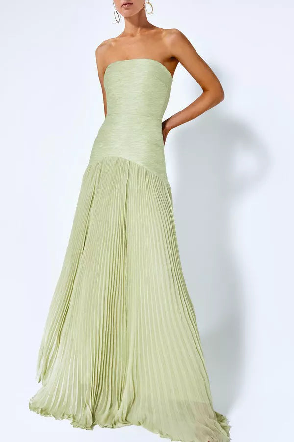 Catrina | Elegant and Comfortable Ceremony Dress
